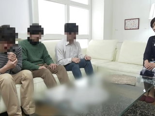 「初めてがおばさんと生じゃいやかしら？」 貞くんが人妻熟女と最高の筆下ろし性交　堀美也子